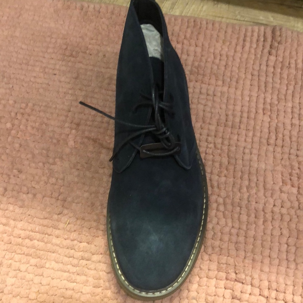 Shoes - Picture 2 of 2